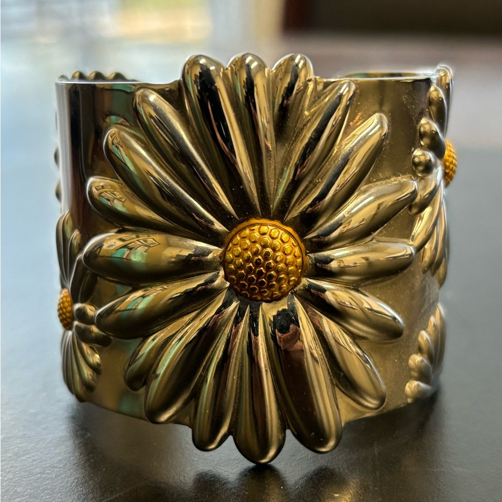 Daisy Cuff Bracelet 6” Adjustable